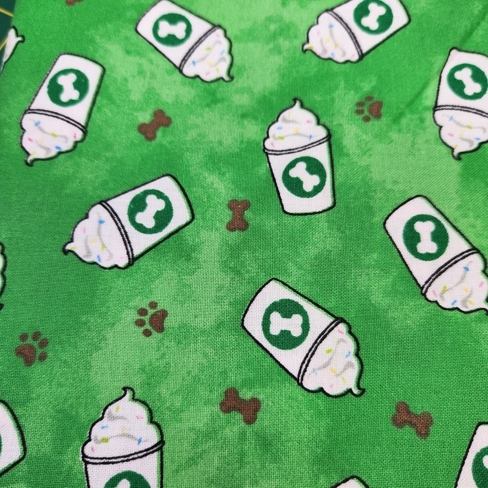 1 Yard Cotton Pup Cup Joanns Fabric per 1 yard Green White Dog Bone Puppy new